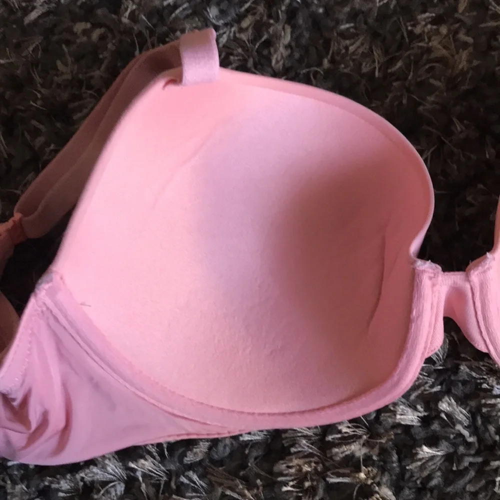 Victoria’s Secret push up full coverage bra - Picture 3 of 6